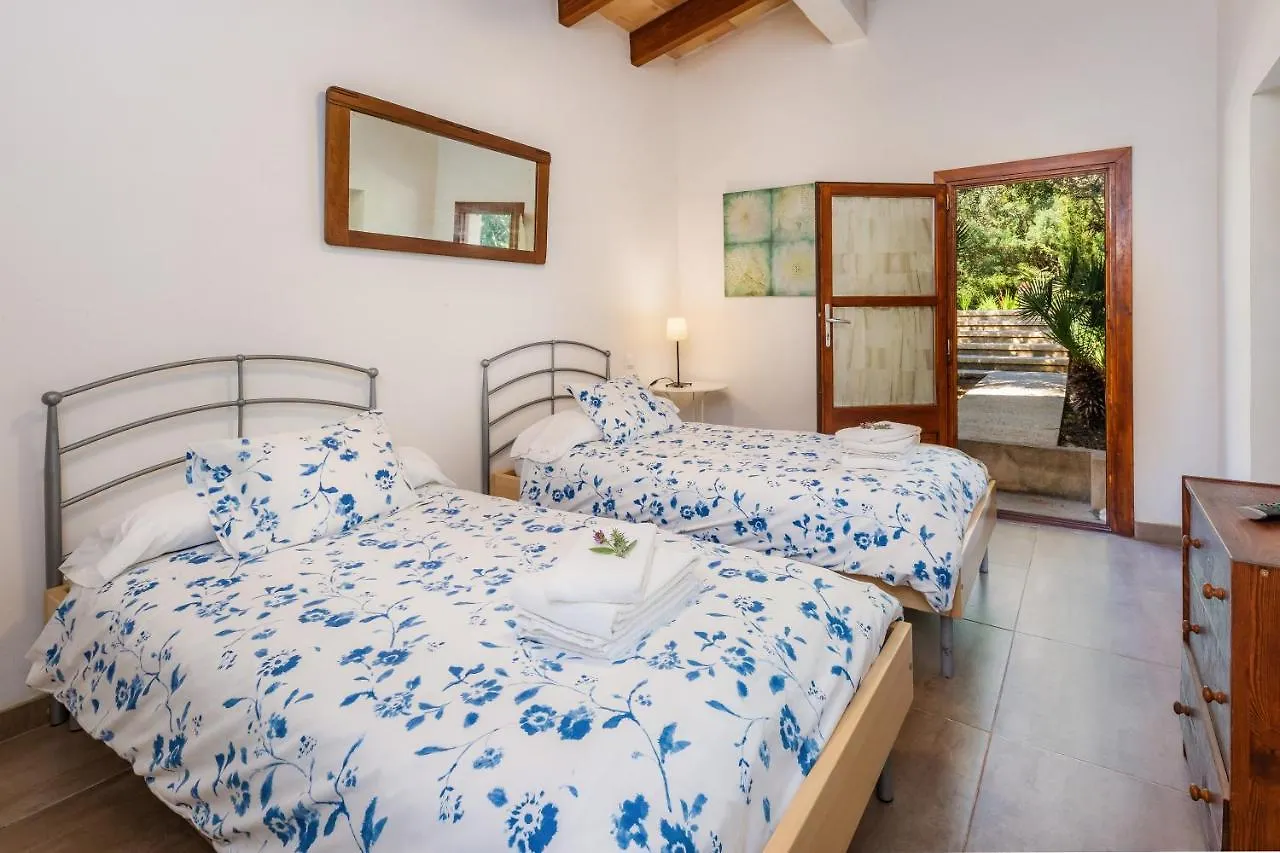 Finca Es Carregador Capdepera  Villa